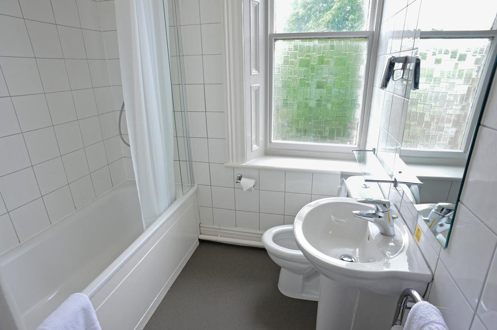 Brentwood Inn By Greene King Inns Rotherham Pokoj fotografie