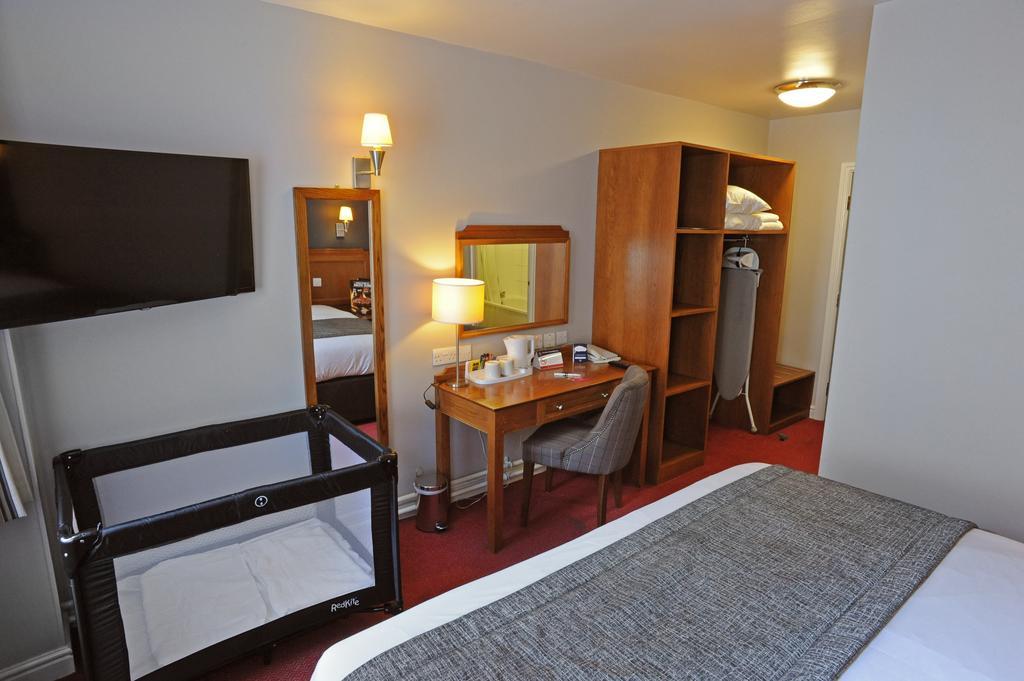 Brentwood Inn By Greene King Inns Rotherham Pokoj fotografie
